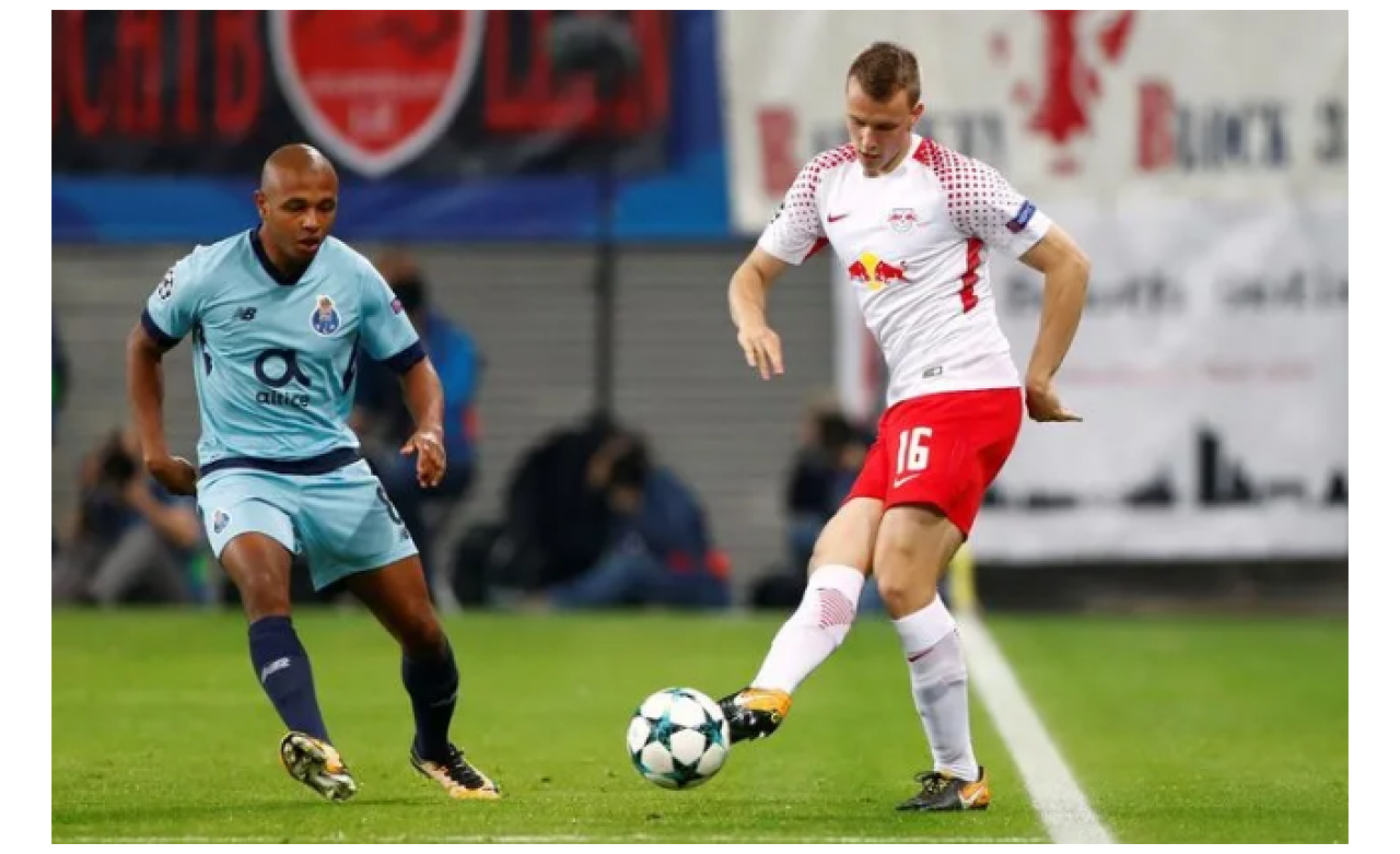 Yıldız oyuncudan Fenerbahçe'ye flaş yanıt