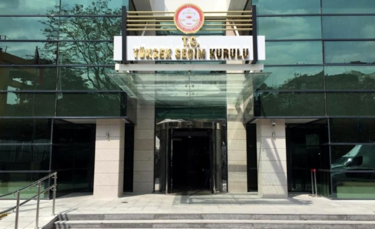 YSK Başkanı Güven: Kanuna aykırı görevlendirmelerle ilgili suç duyurusu HSK'ye gönderildi