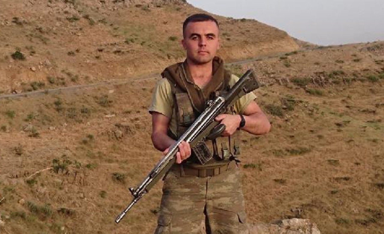 3 ay önce evlenen sözleşmeli er kazada hayatını kaybetti