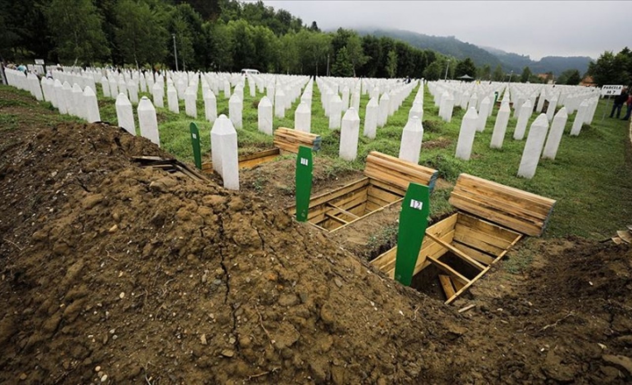 33 Srebrenitsa kurbanı bugün toprağa verilecek