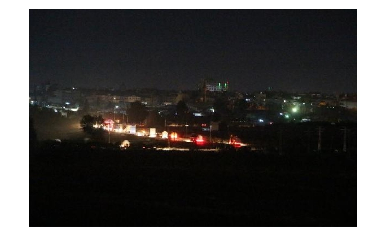 ABD konvoyunun Suriye'deki hareketliliği görüntülendi