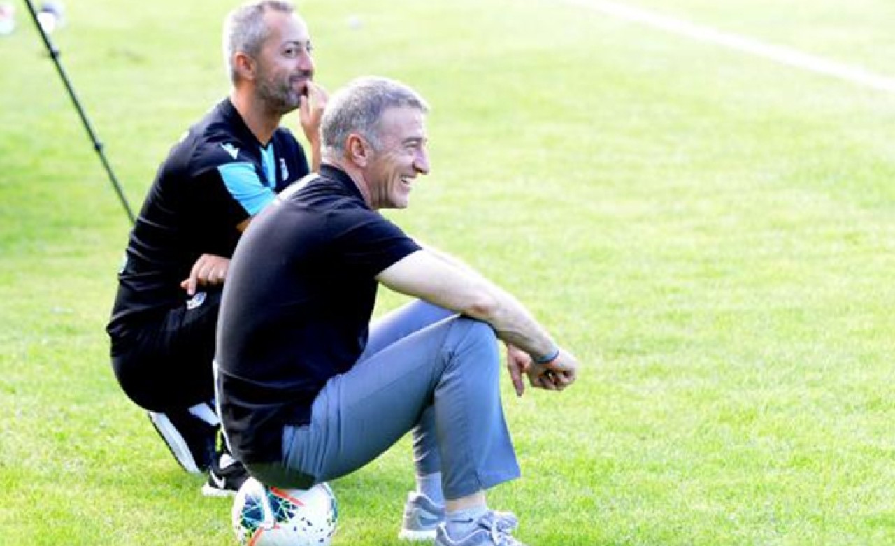 Ağaoğlu: Forvet transferi konusunda Çarşamba inşallah düğümü atarız