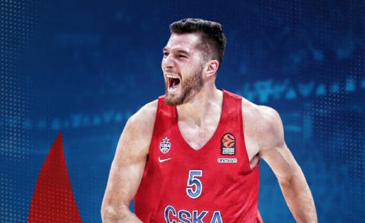 Anadolu Efes,  Alec Peters'ı kadrosuna kattı