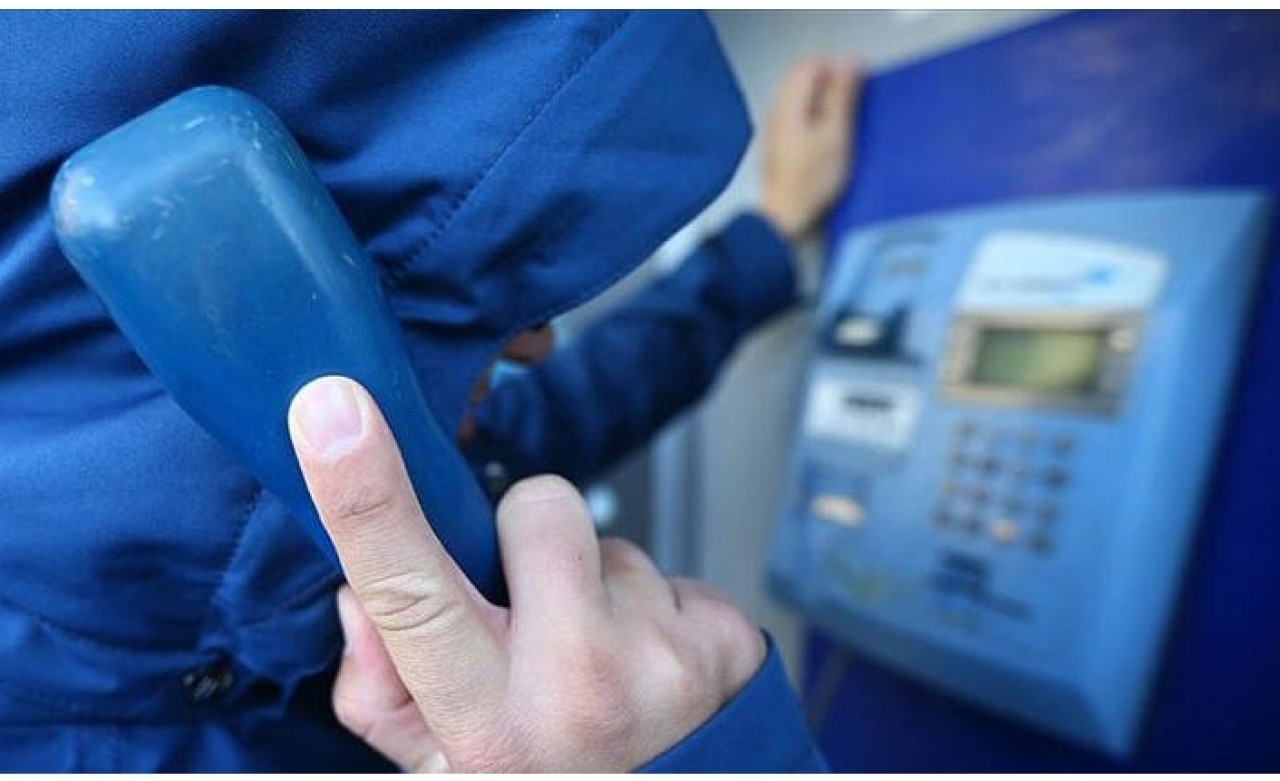 ‘Ankesörlü telefon’ operasyonu! Çok sayıda gözaltı