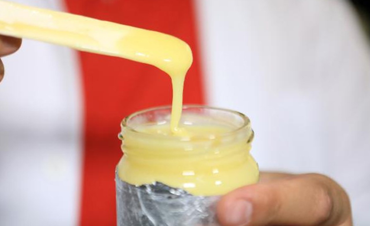 Arı sütü,  kanser hastaları ve bebek bekleyen çiftlerin umudu oldu