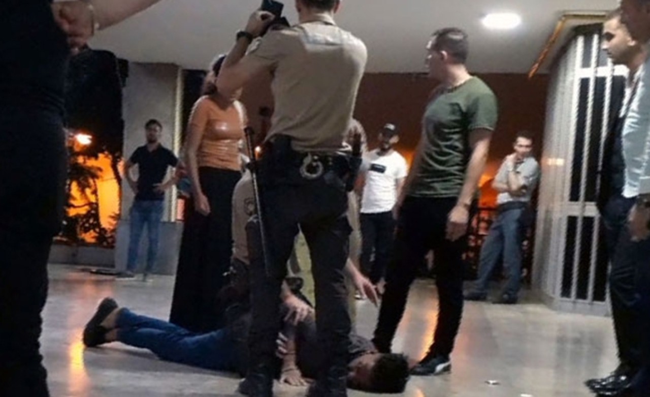 Bekçiler şüphelendi çevredekiler tacizci sandı