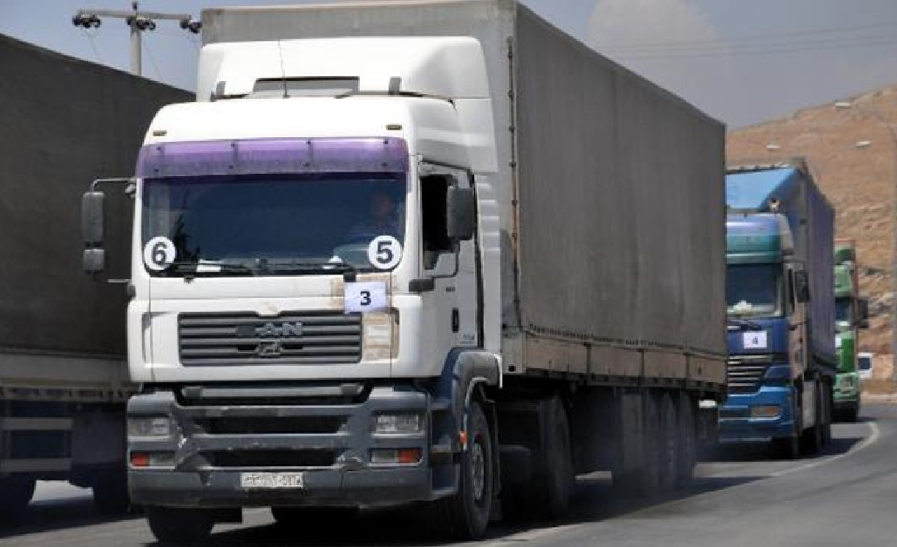 BM'den İdlib’e 35 TIR insani yardım