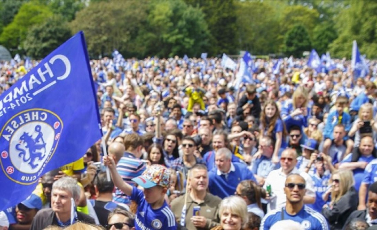 Chelsea'den taraftarına 'ırkçılık' cezası