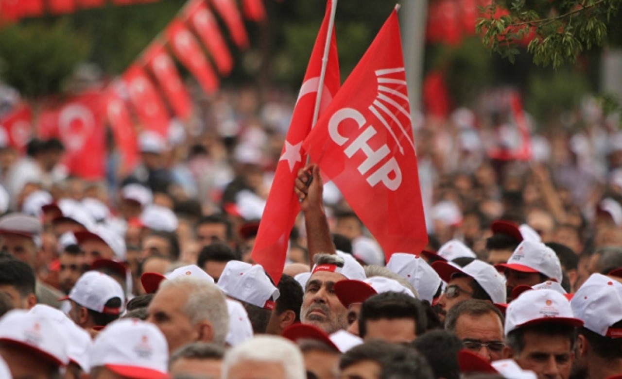 CHP Lüleburgaz teşkilatı istifa etti