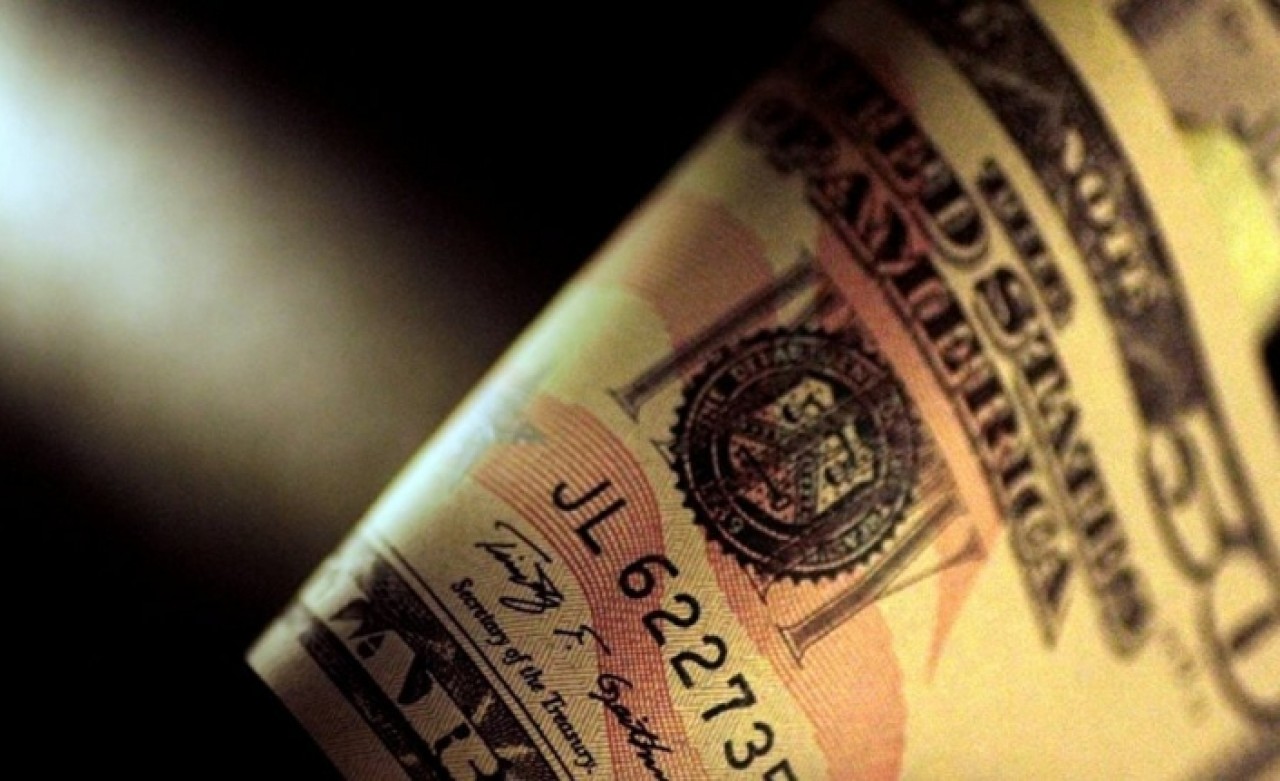 Dolar 5.70 seviyelerinde dengelendi