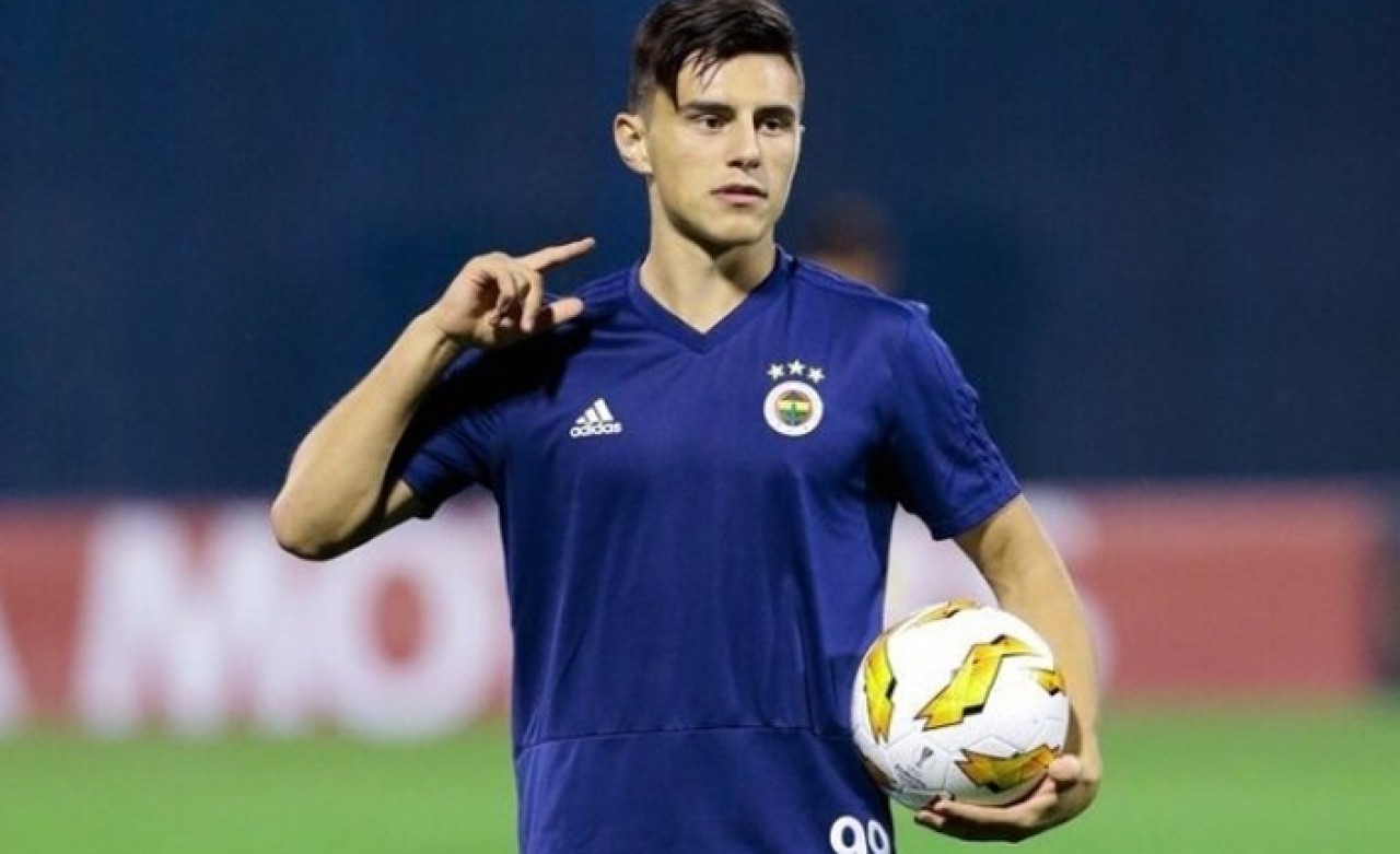 Eljif Elmas transferi bitti! İşte yıllık kazancı