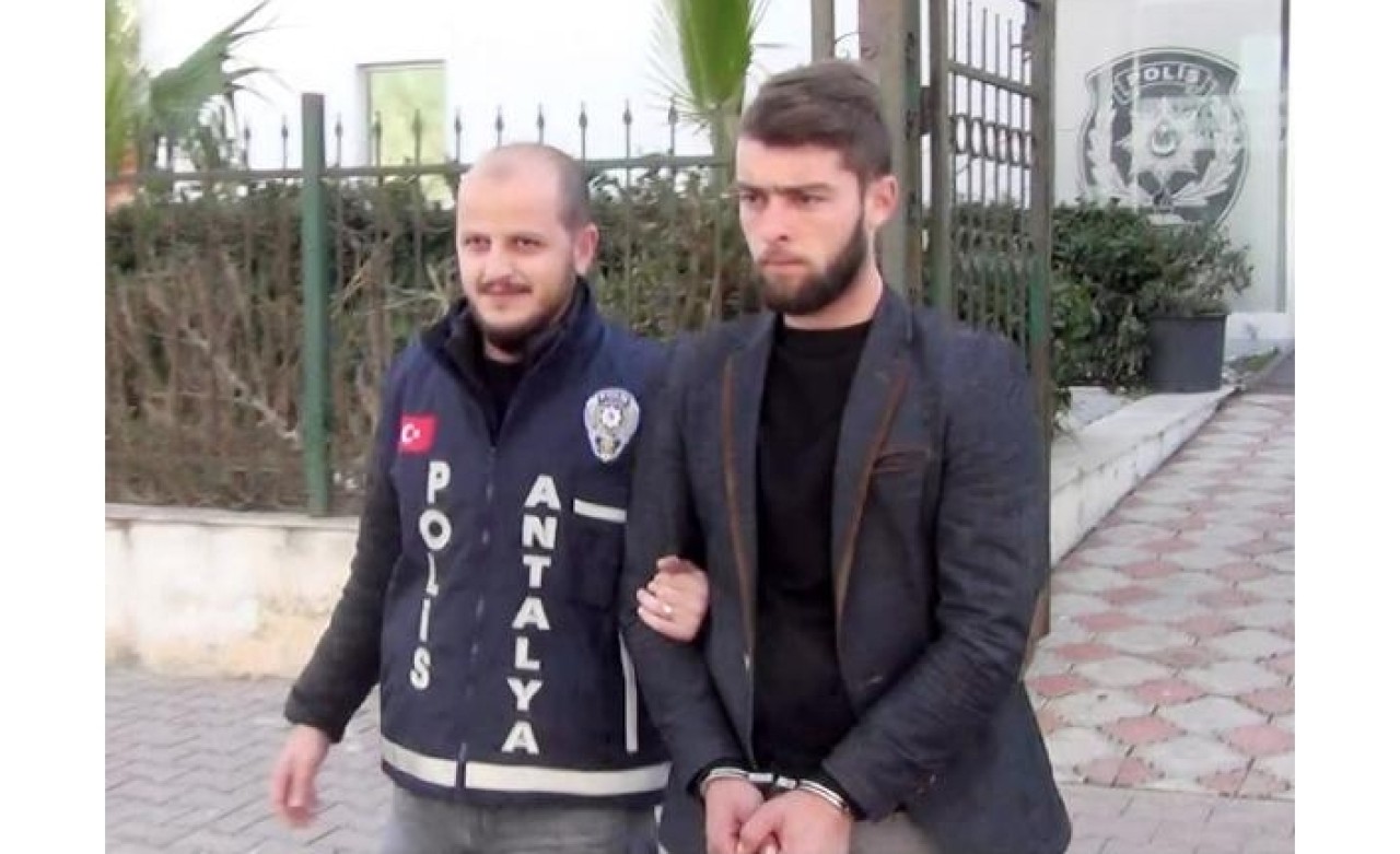 'Eşinin senden hamile olduğu ne malum?' deyince bıçaklamış