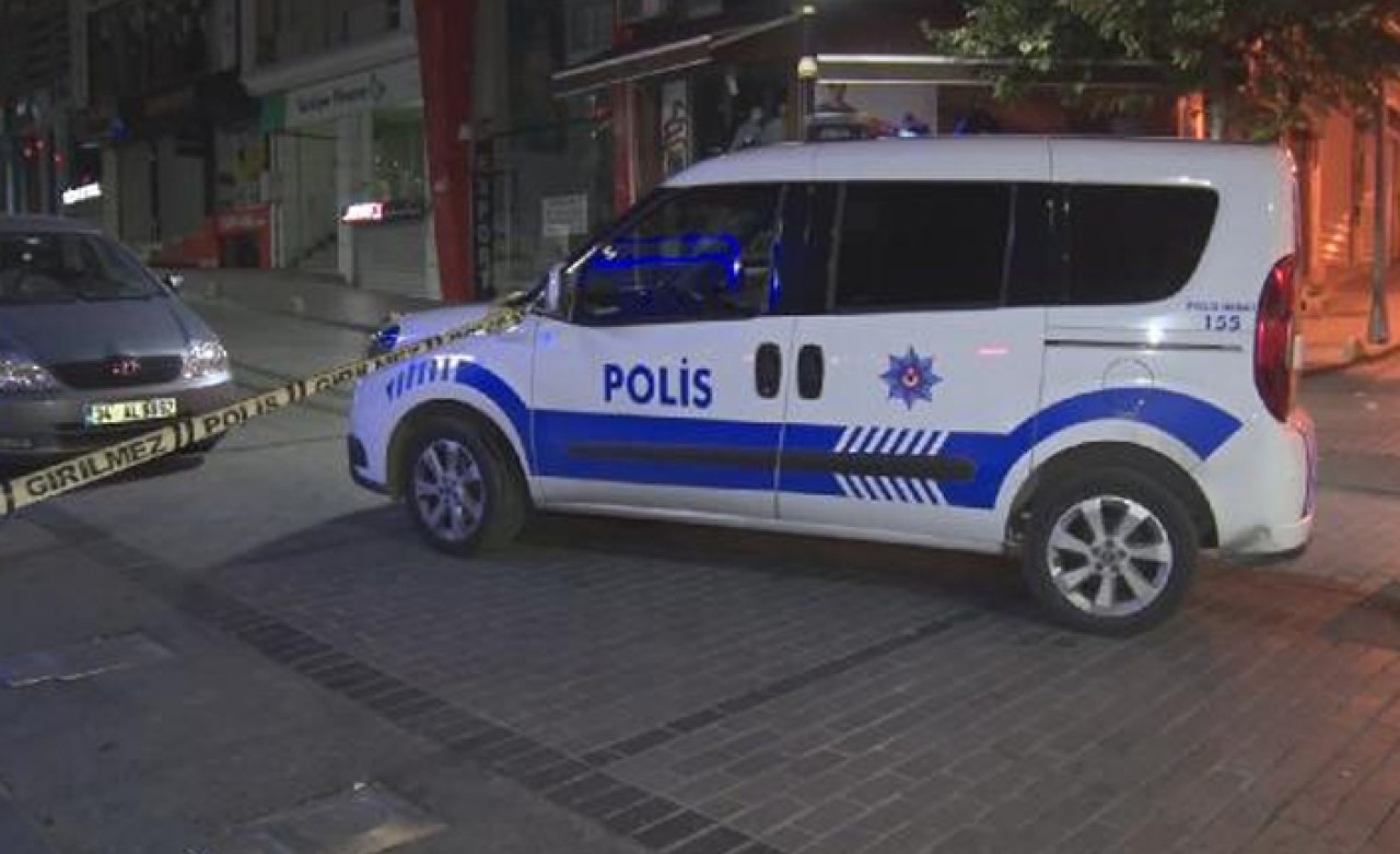 Fatih'te cinayet! Cezayir uyruklu bir kişi bıçaklanarak öldürüldü