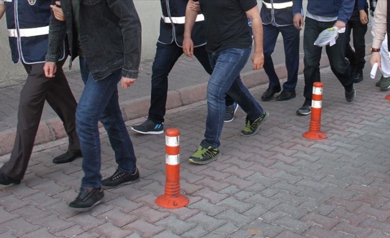 FETÖ'nün askeri mahrem yapılanmasına yönelik operasyon