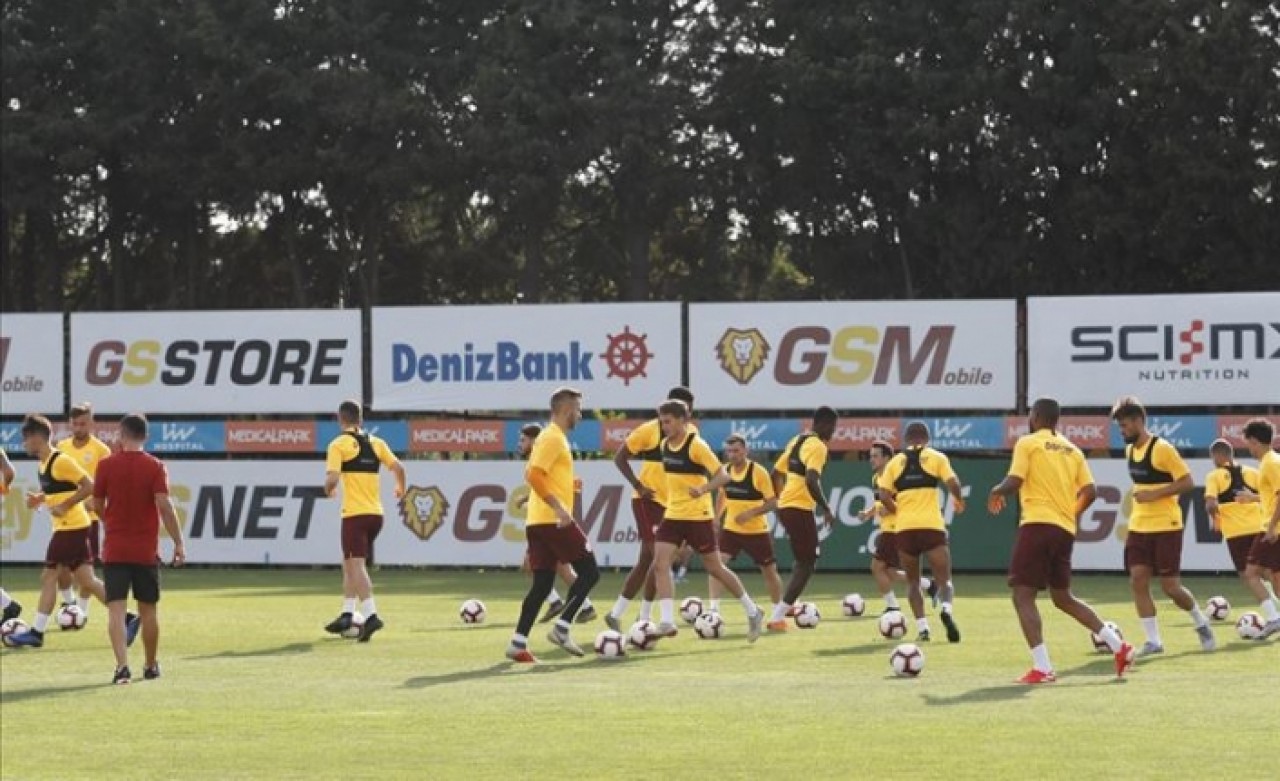 Galatasaray'ın kamp kadrosu belli oldu