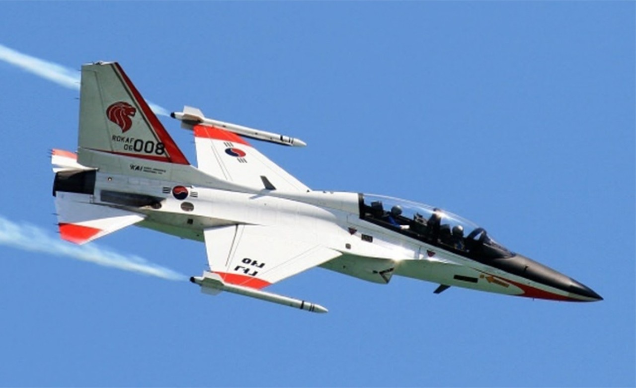 Güney Kore'den Rus uçağına uyarı ateşi