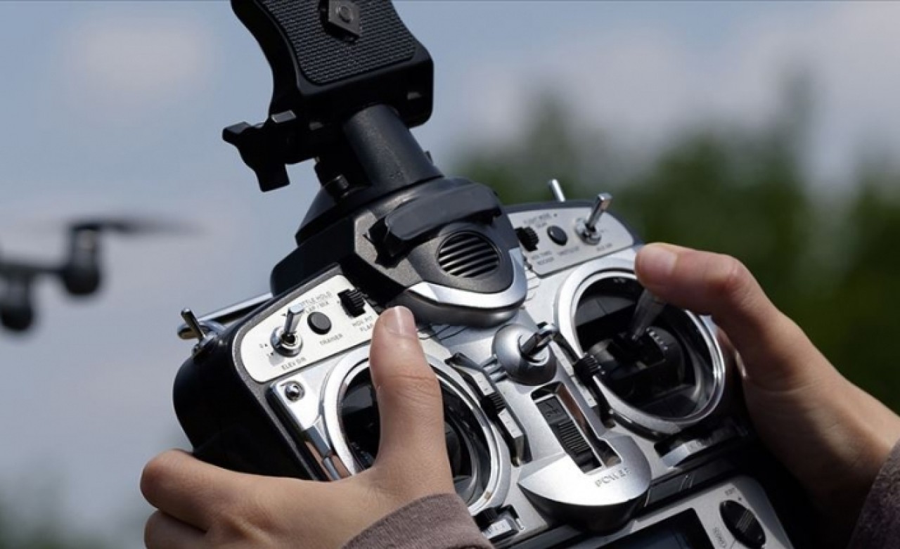 Husilerden Suudi Arabistan'ın Abha Havalimanı'na İHA saldırısı