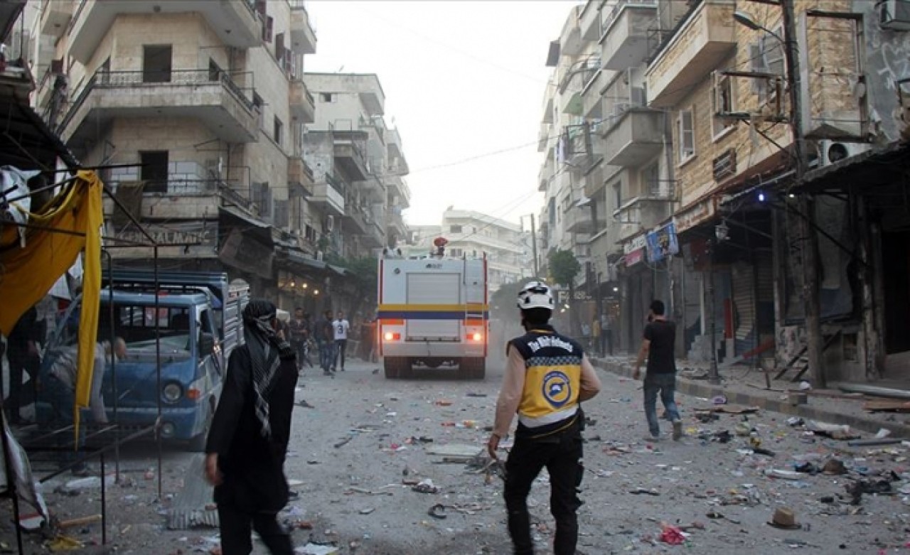 İdlib'de pazar yerine hava saldırısı: 2 ölü