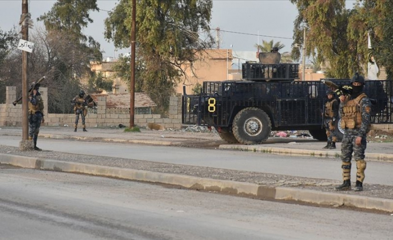 Irak'ta DEAŞ'lı teröristler petrol kuyularına saldırdı