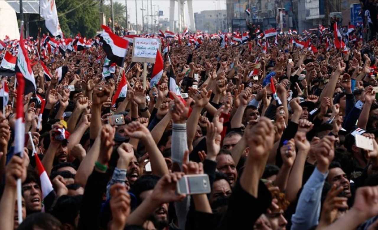 Iraklılar hükümet karşıtı kitlesel gösterilere hazırlanıyor