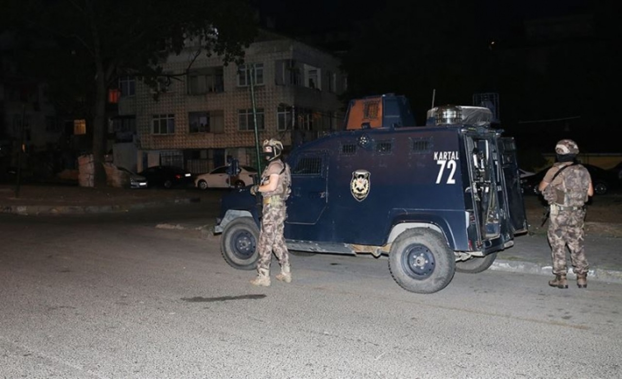 İstanbul'da uyuşturucu operasyonu: 50 gözaltı