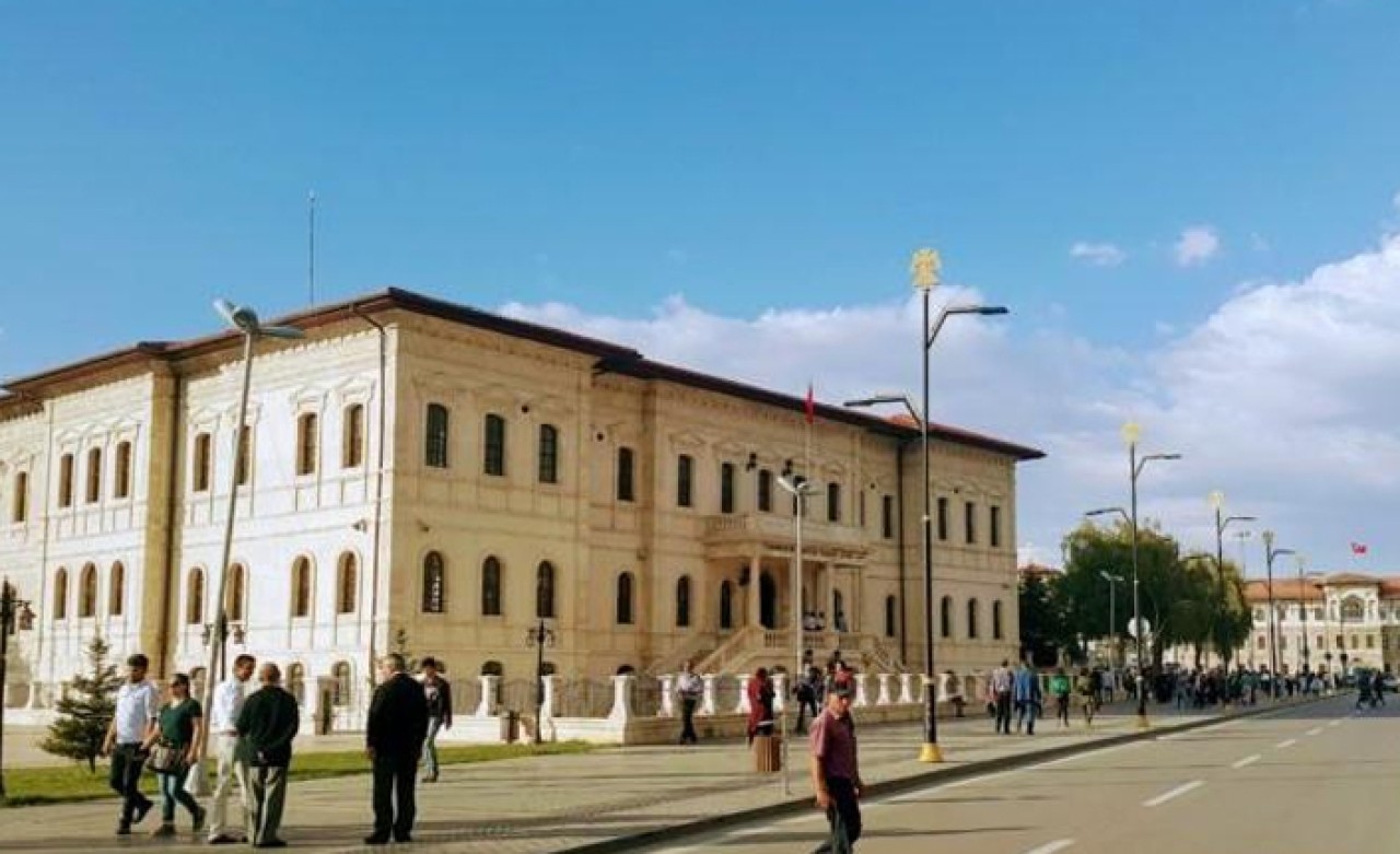 İstiklal Caddesinin ismi değiştiriliyor