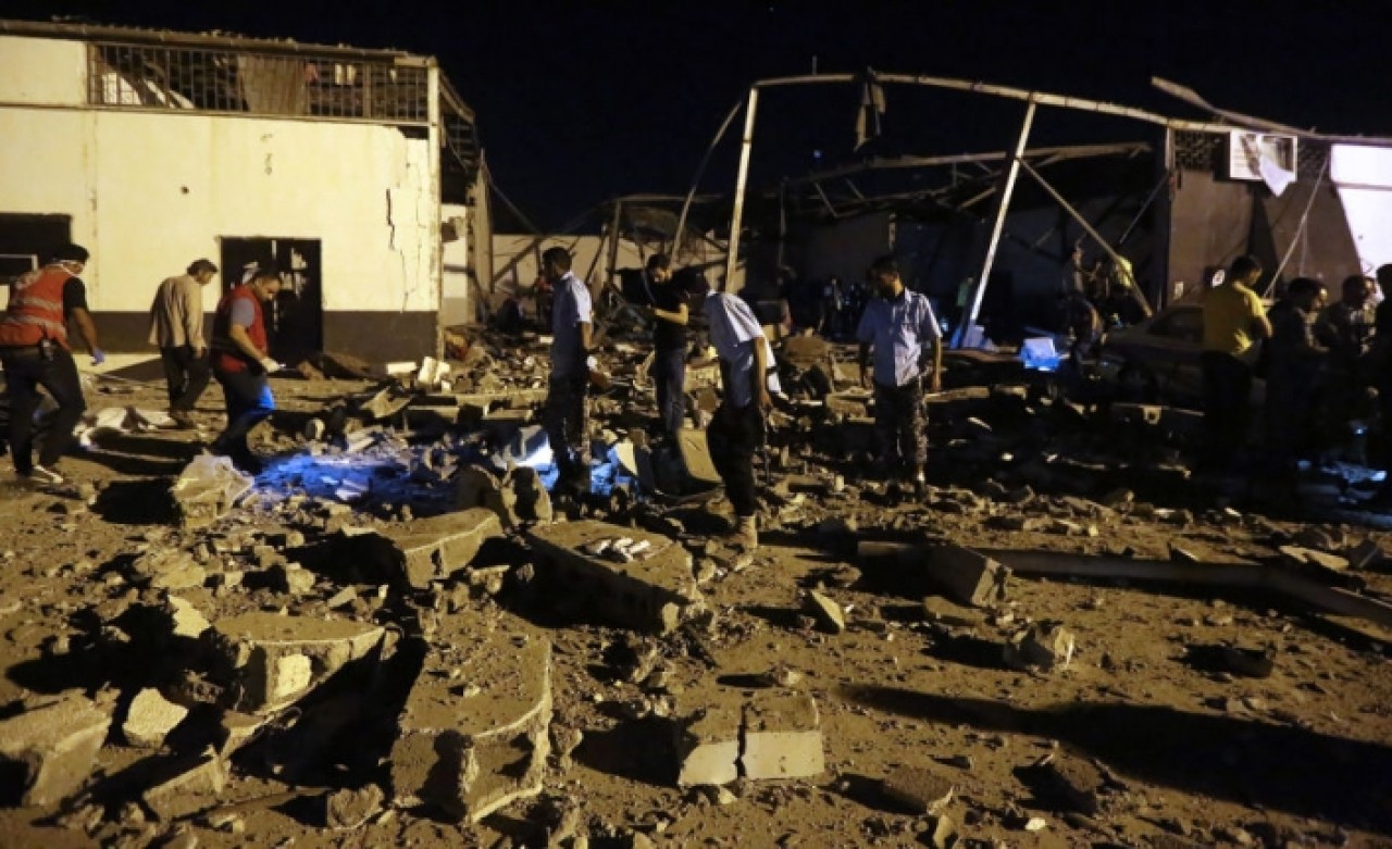 Libya'da göçmen merkezine saldırı: 40 kişi yaşamını yitirdi,  80 kişi yaralandı