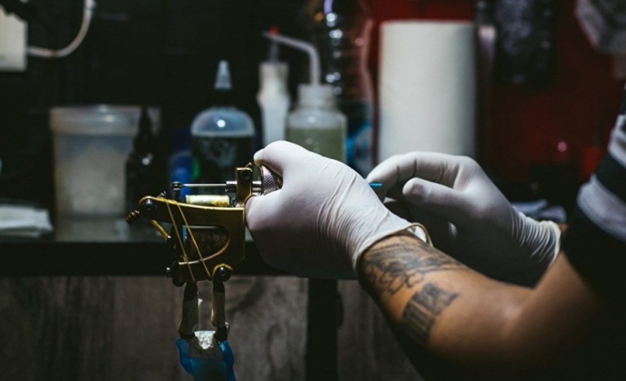 Meclis'e iki farklı dövme başvurusu