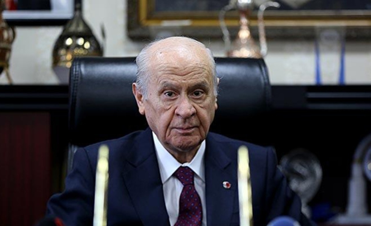 MHP lideri Bahçeli: Milli Mücadele'yi incelemelerini tavsiye ederim