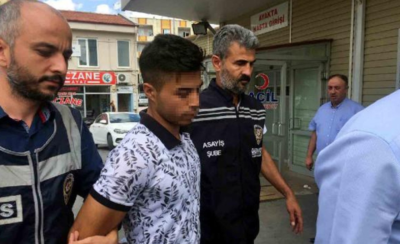 Telefonunu vermemek için direnen genci öldüren zanlı yakalandı