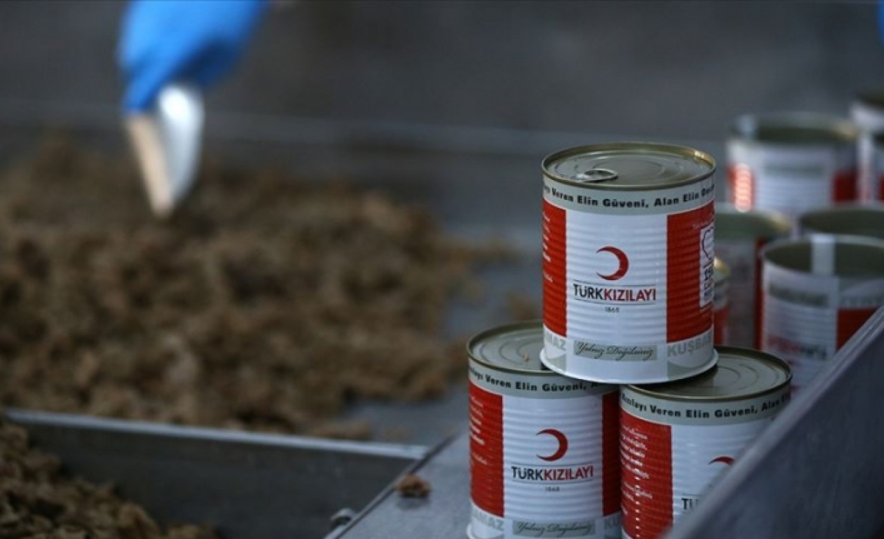 Türk Kızılay 51 ülkede 4, 5 milyon kişiye kurban eti dağıtacak