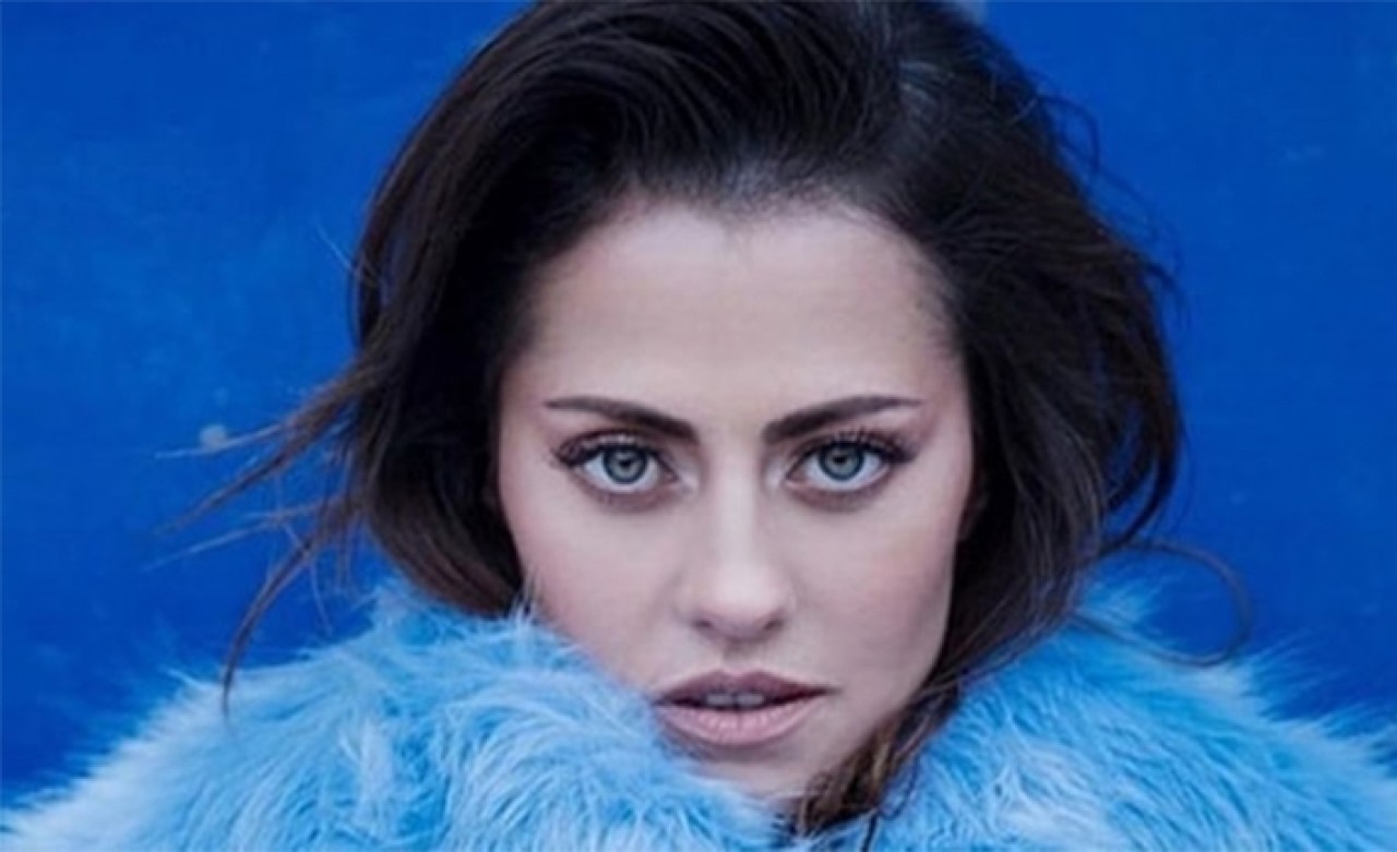 Ünlü şarkıcıya şok! 3 Temmuz paylaşımı sonrası konseri iptal oldu