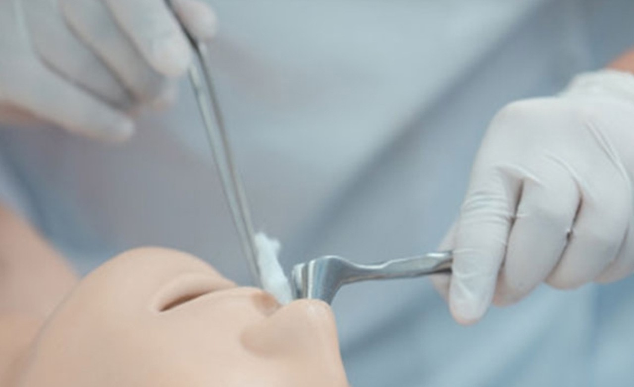 Uzmanlardan burun estetiği yaptıranlara önemli uyarı