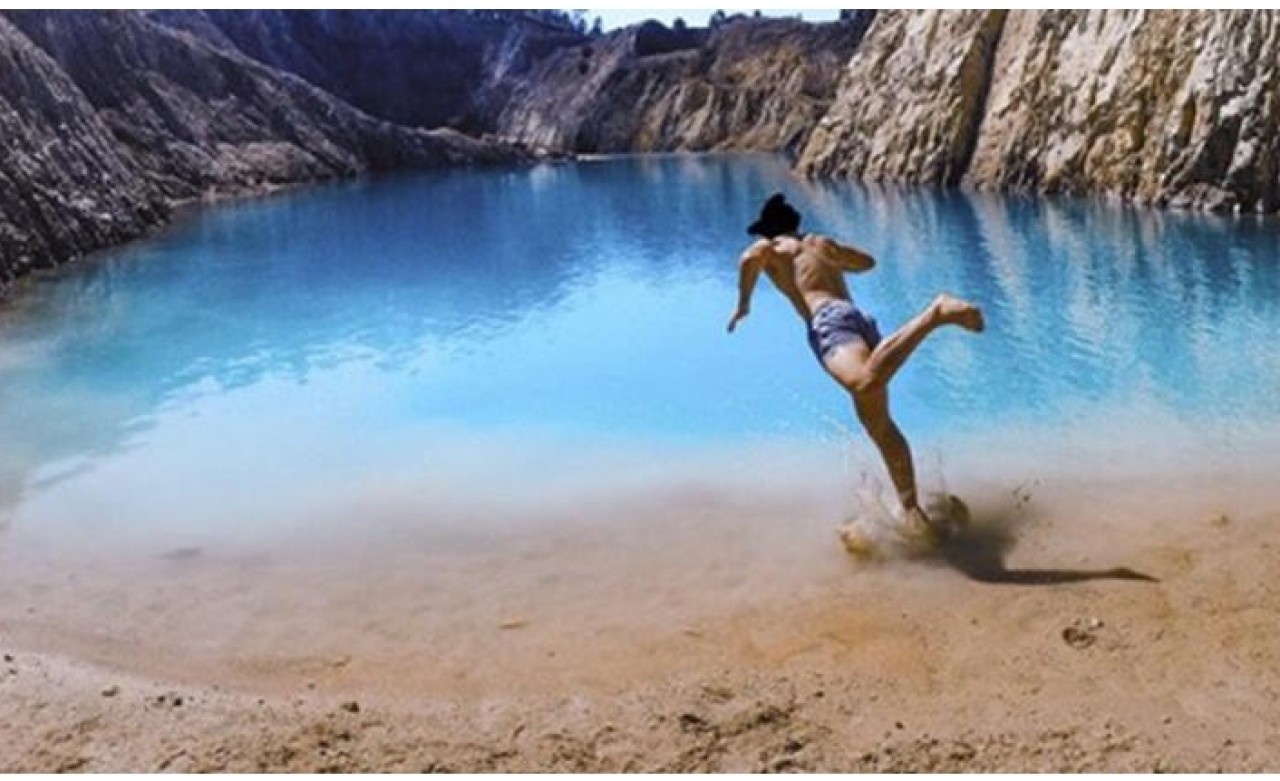 Yüzen hastaneye koştu! Skandal patlak verdi