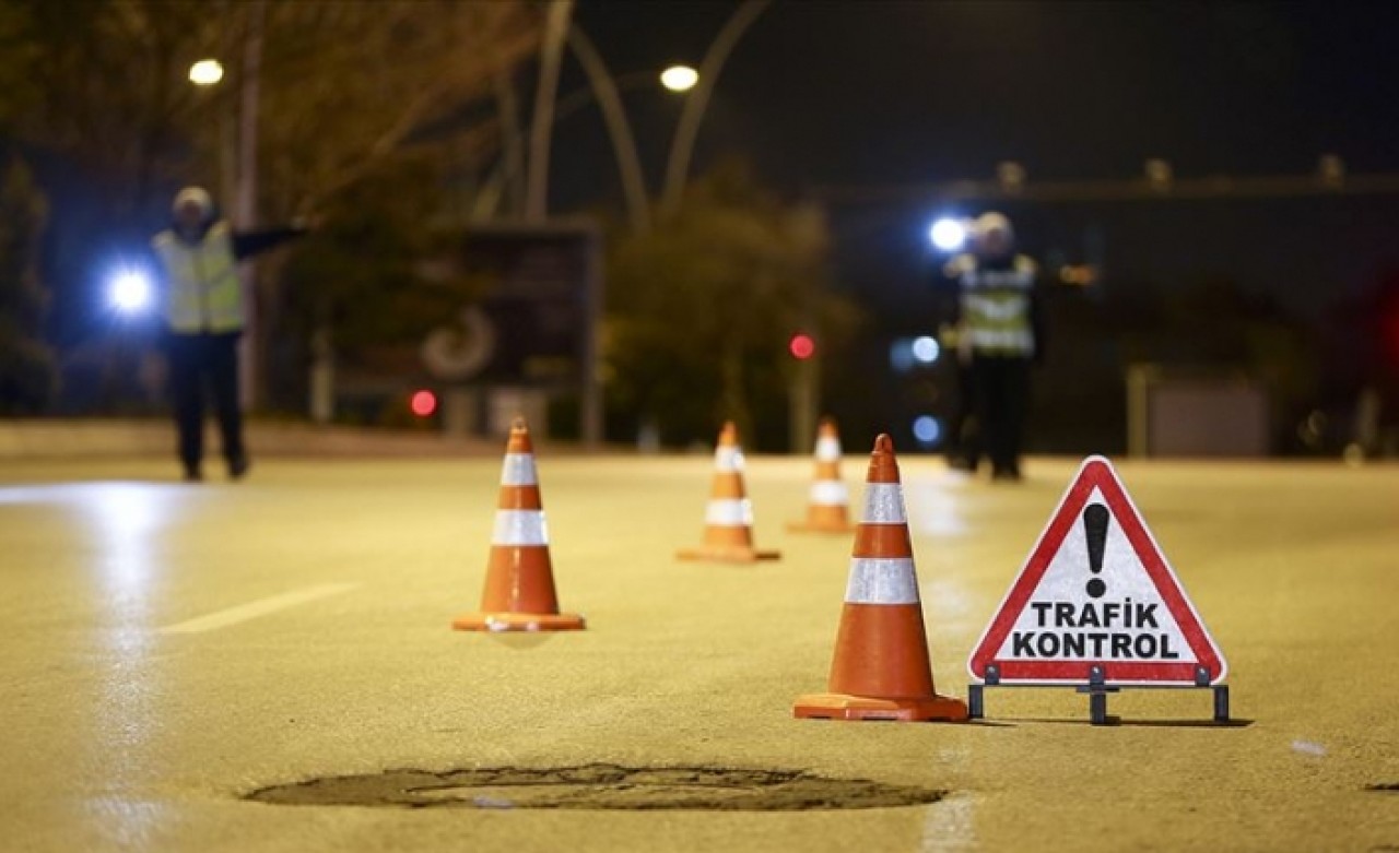 EGM'den 81 ilde alkol ve uyuşturucu denetimi