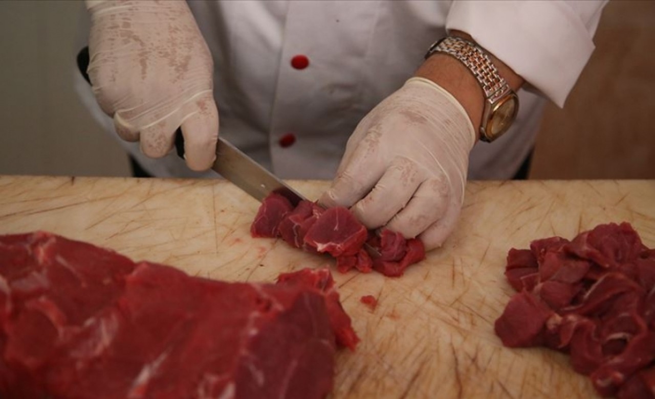 'Acemi kasaplar nedeniyle etin yüzde 15'i çöpe gidiyor'