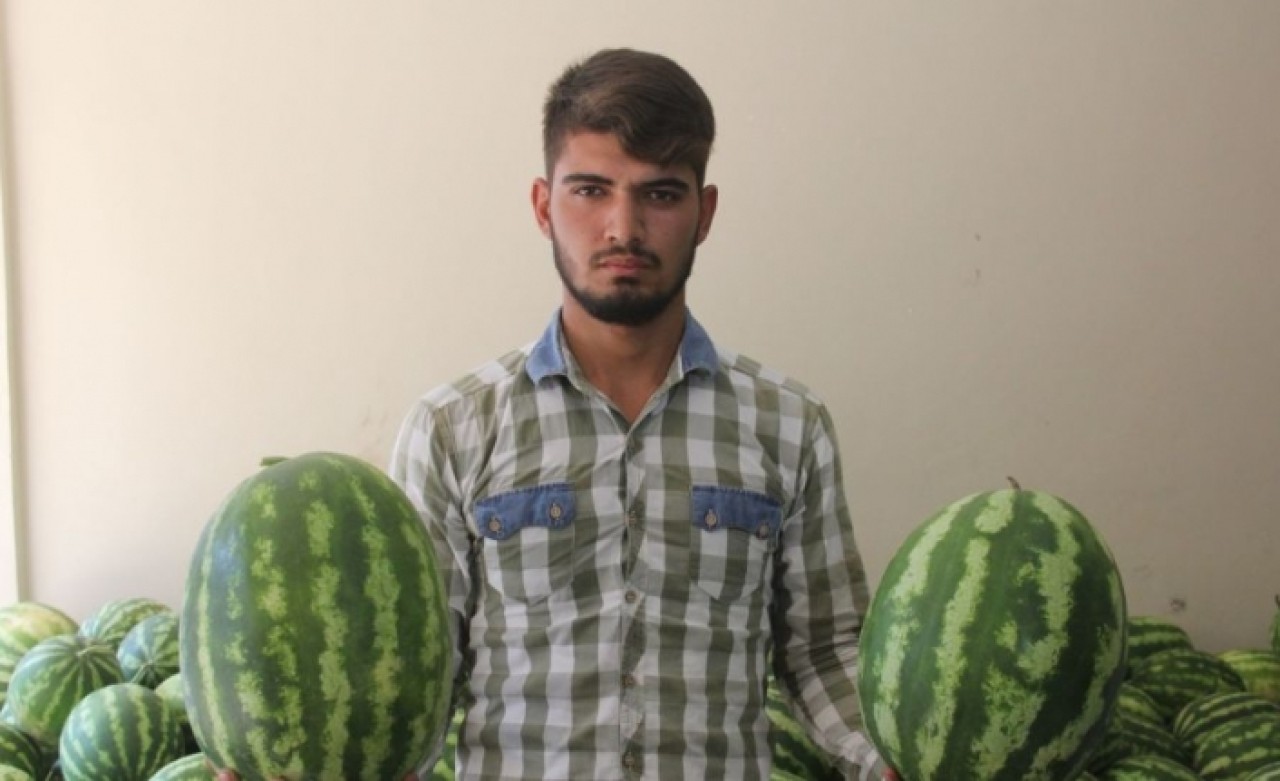 Adana'da 'kabak çıkan karpuz" için seyyar satıcıyı bıçakladı