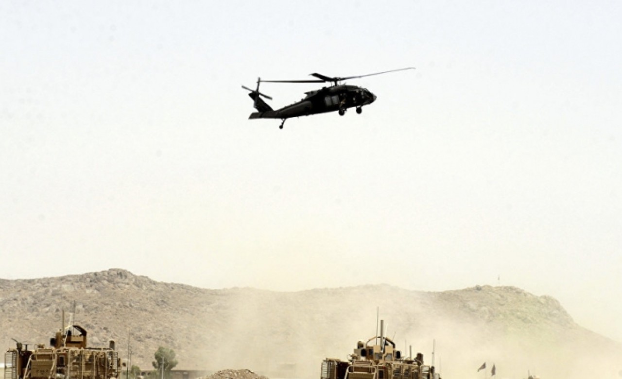 Afganistan'da NATO uçakları yanlışlıkla sivilleri hedef aldı: 1 ölü 4 yaralı