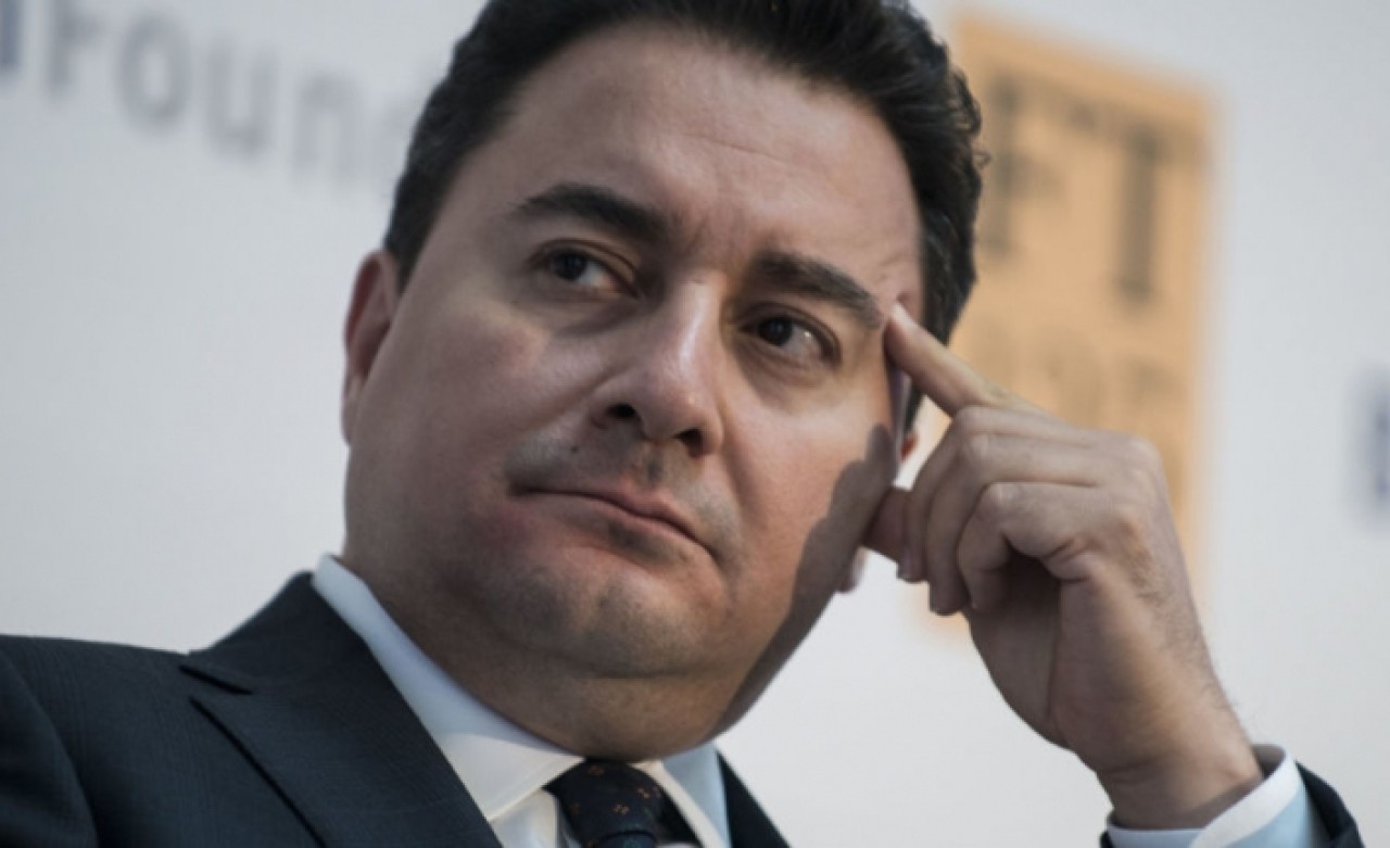 Ali Babacan'dan flaş yeni parti açıklaması