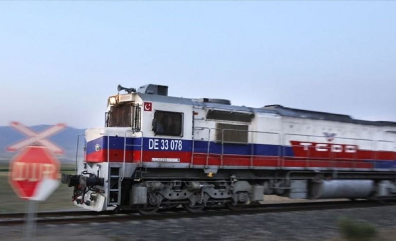 Ankara-Tahran tren seferleri yeniden başlıyor