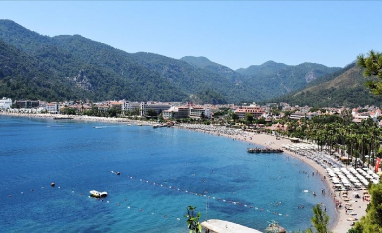 Antalya'nın ziyaretçi sayısı 8 milyonu aştı