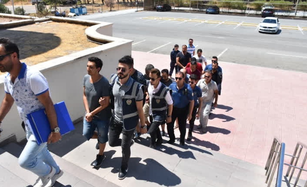 Bodrum'da kıskıvrak yakalandılar!