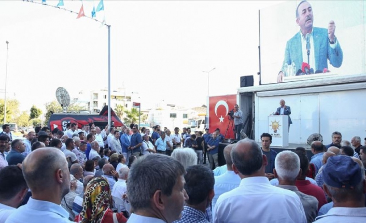 Çavuşoğlu: Fırat'ın doğusu ne pahasına olursa olsun temizlenecektir