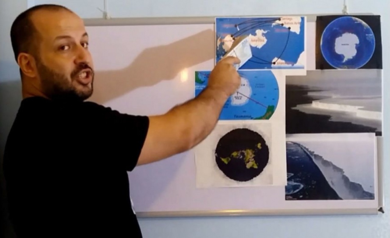 Düz Dünya Derneği Başkanı Antarktika kıtasının fotoğrafını çekene 100 bin TL verecek