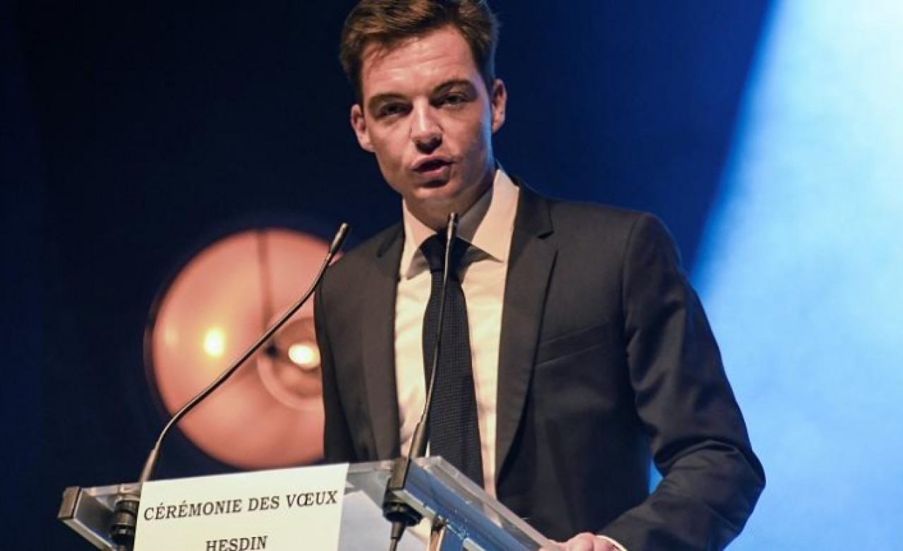 Fransa'da hükümet bir belediye başkanını 'yolsuzluk' suçlamasıyla görevinden aldı