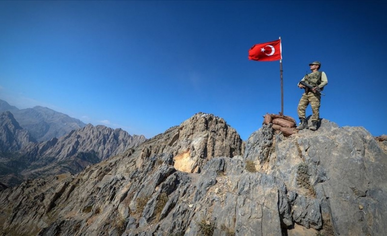 Hakkari'de 3 PKK'lı terörist etkisiz hale getirildi