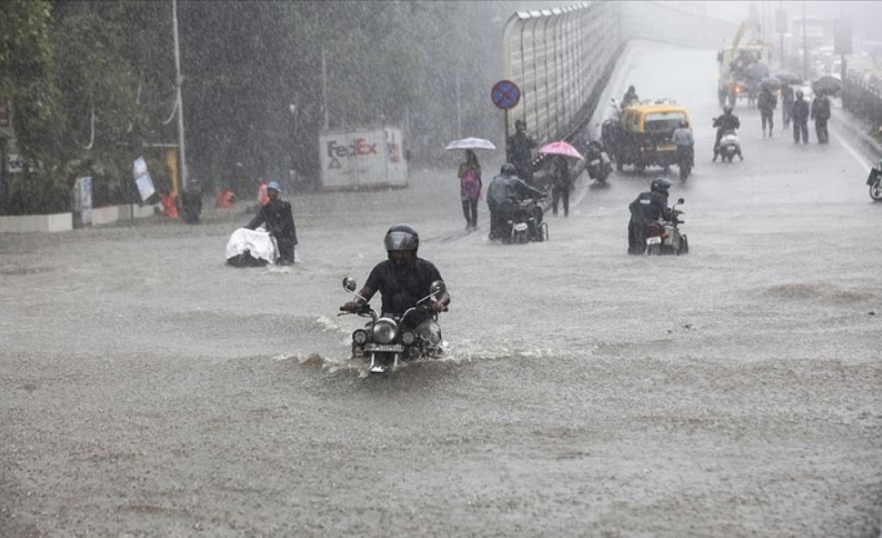 Hindistan'da aşırı yağışlar nedeniyle 6 kişi hayatını kaybetti