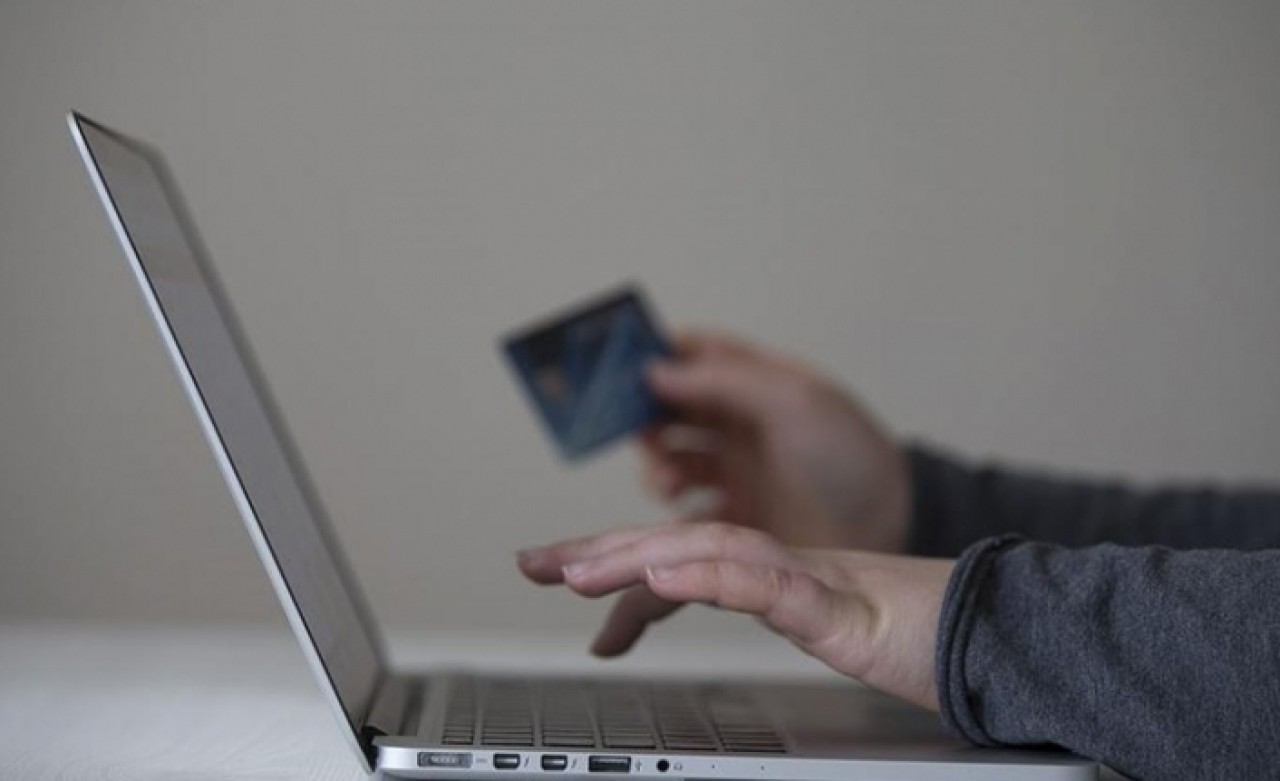 İnternet üzerinden en çok satın alınan ürünler belli oldu