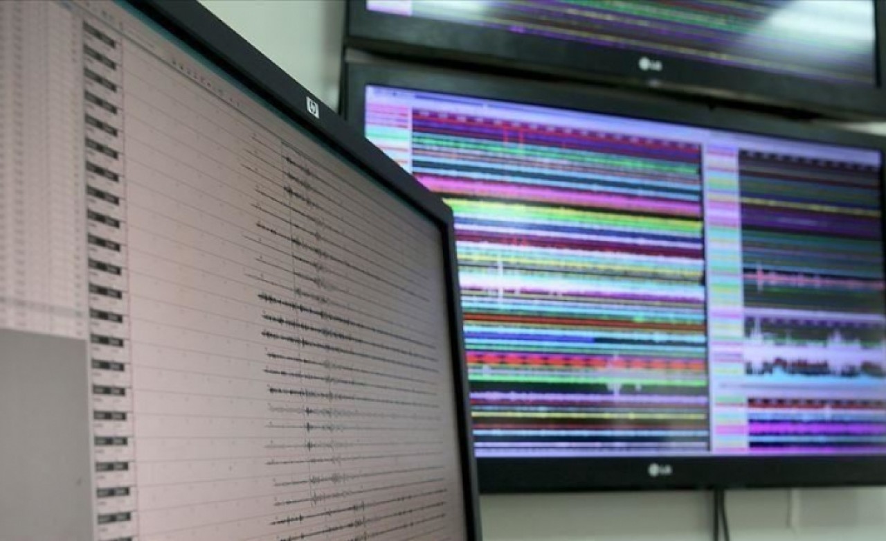 İran'da 5, 2 büyüklüğünde deprem