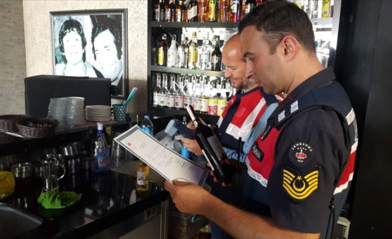 Jandarmadan ülke genelinde kaçak ve sahte alkol uygulaması